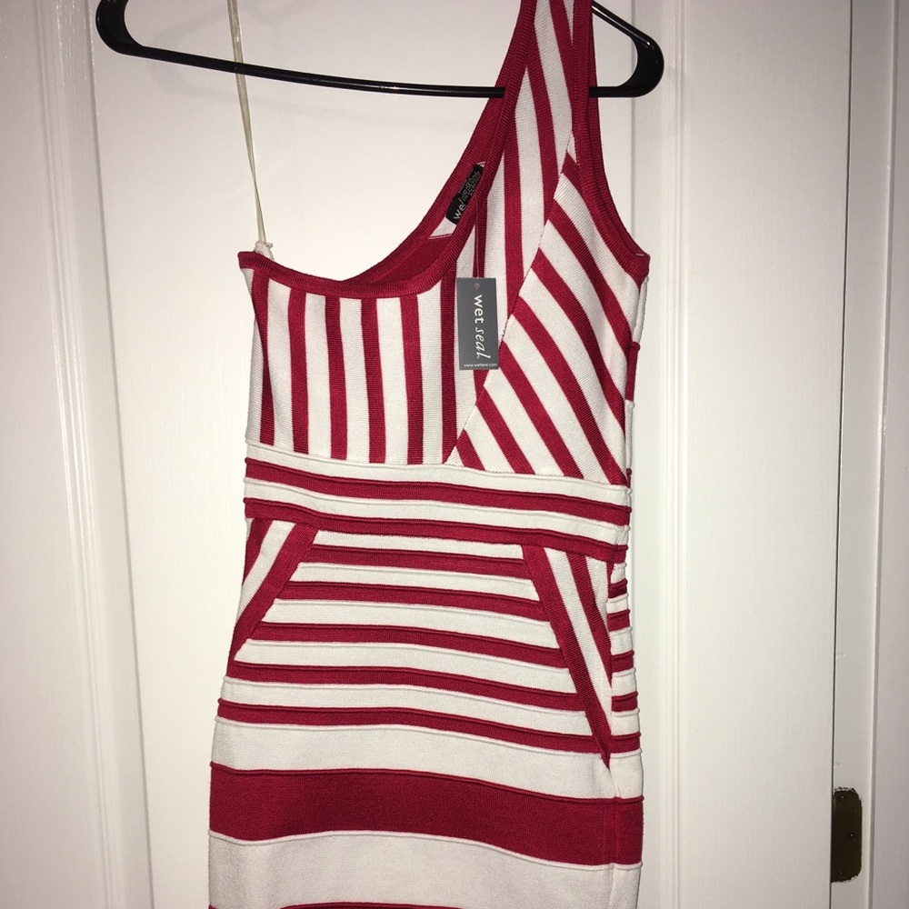 New with Tags Red and white 1 shoulder dress